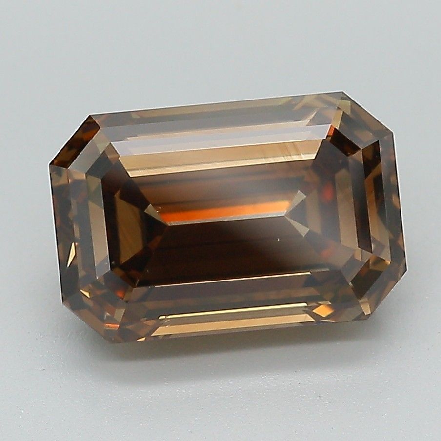 3.57 ct Emerald diamond