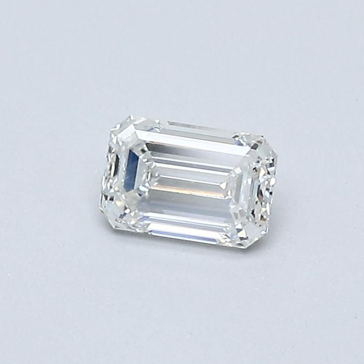 0.32 ct Emerald Natural Diamond
