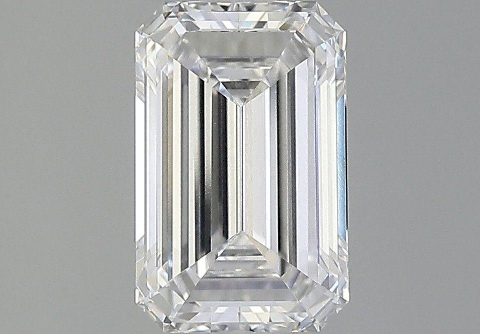 2.01 ct Emerald diamond