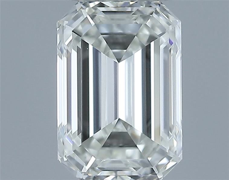 0.70 ct Emerald diamond