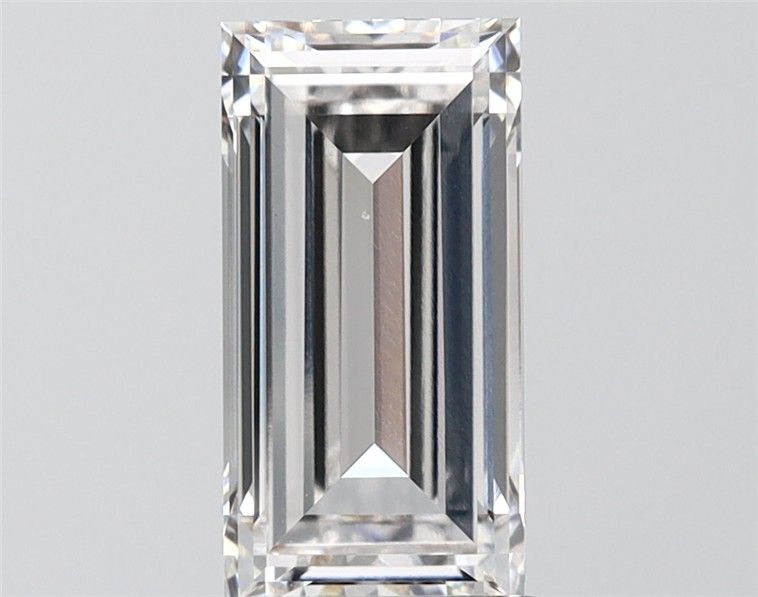 2.03 ct Baguette diamond