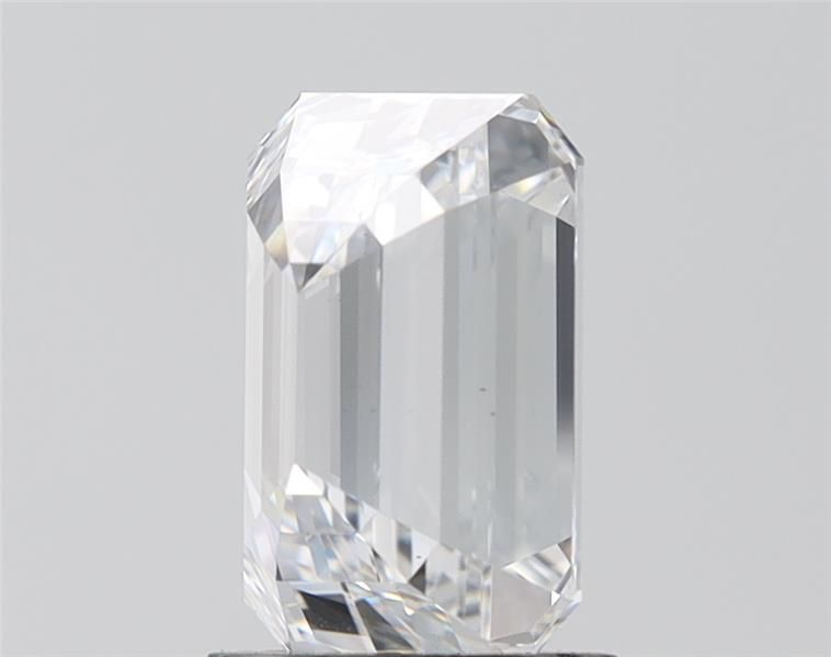 2.55 ct. emerald Lab Grown Diamond front image