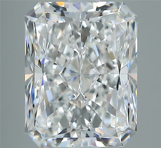 3.01 ct Radiant diamond