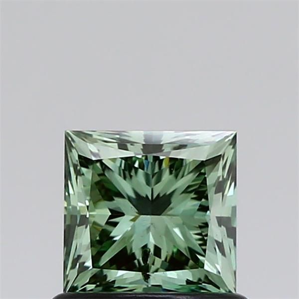 0.83 CT Fancy Vivid Green PRINCESS