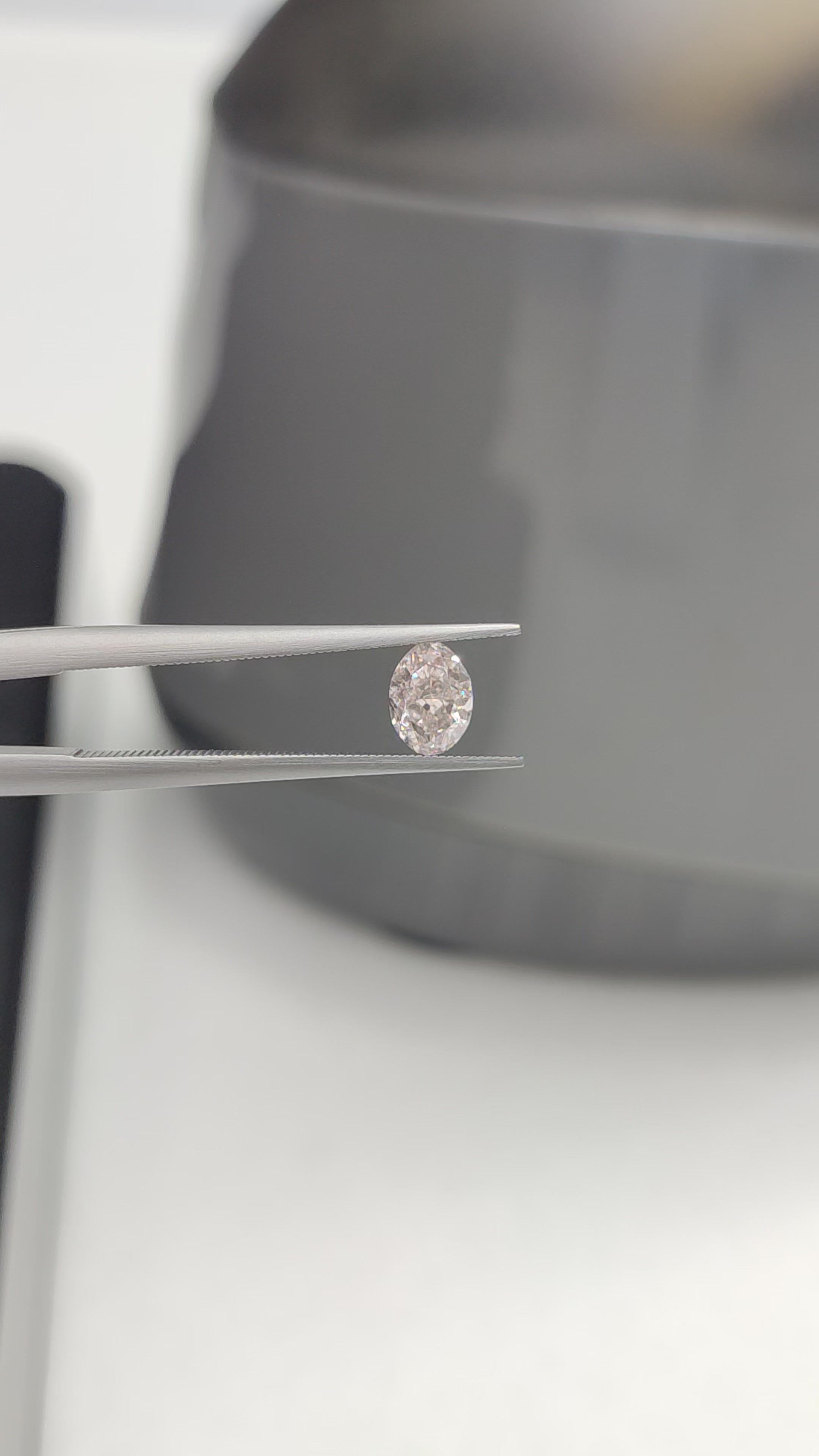 Diament 0.38 ct Fancy Pink/I1