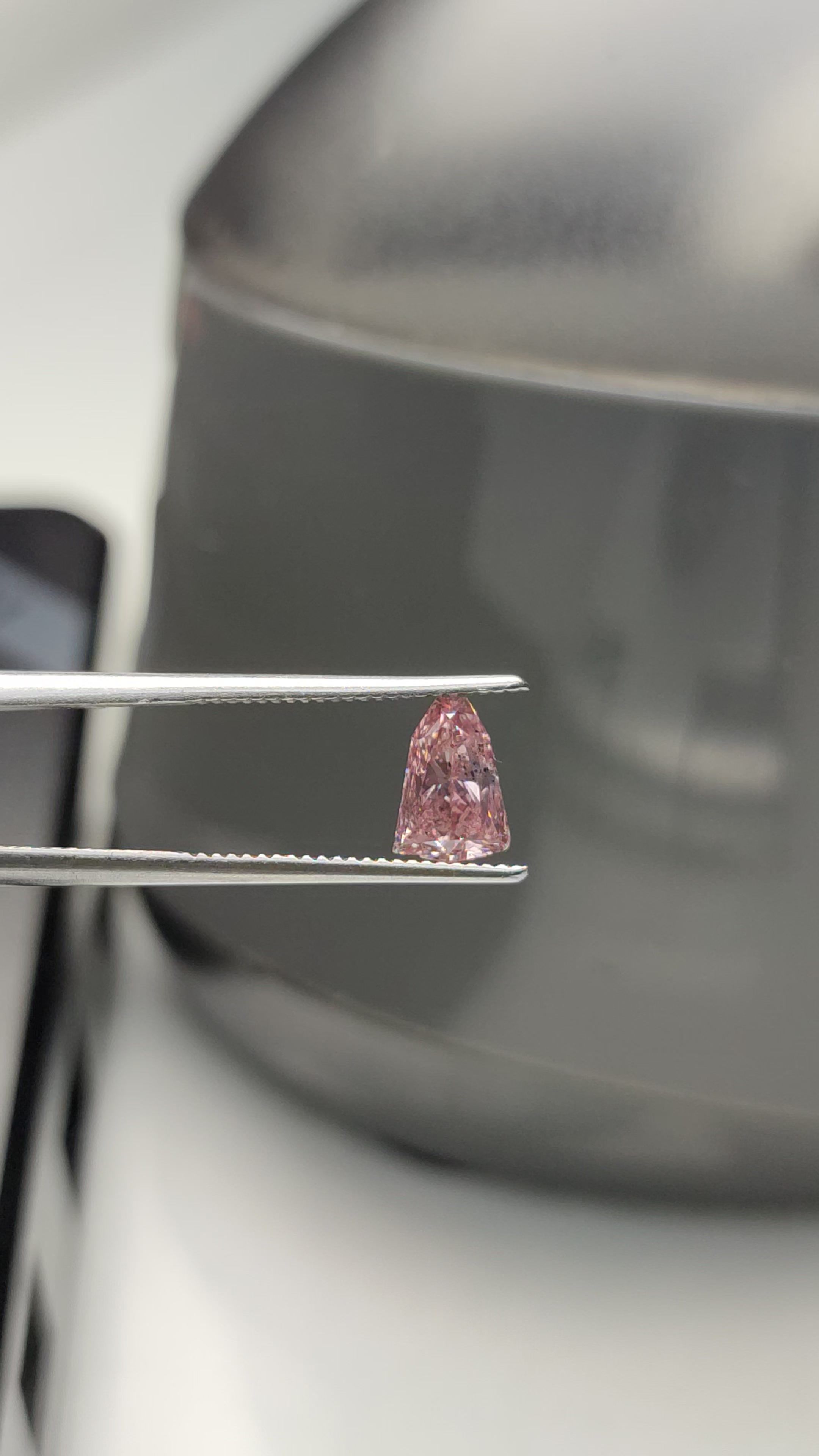 1.03 ct Shield Diamond