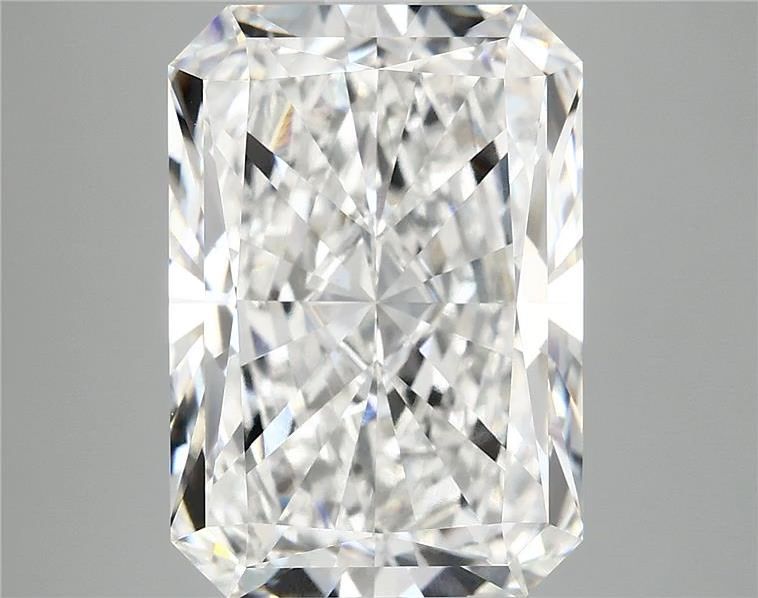 3.92 ct. radiant Lab Grown Diamond front image