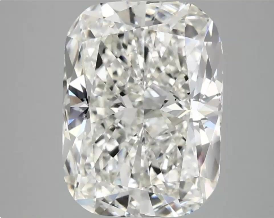 3.87 ct Cushion Modified diamond