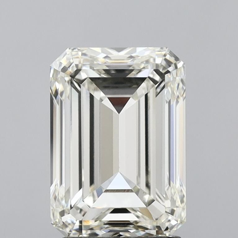 2.84 ct Emerald diamond