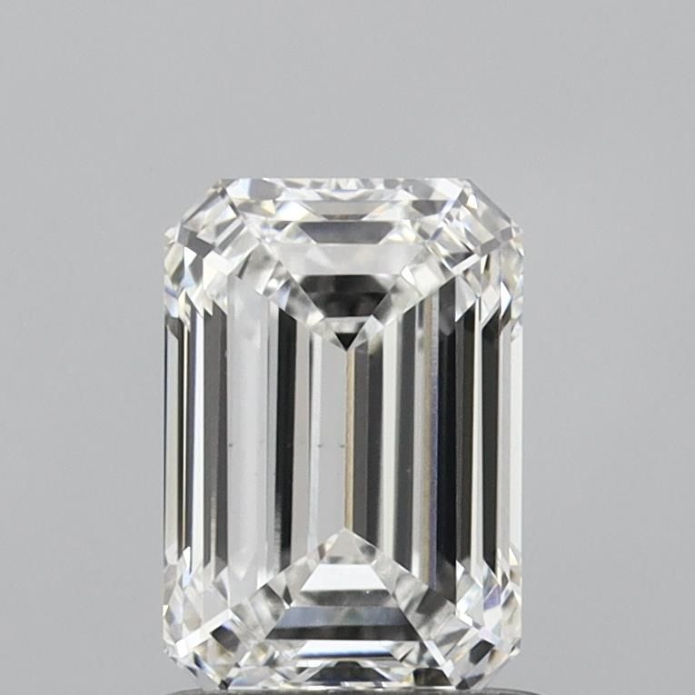 1.1 ct lab-grown Emerald Diamond