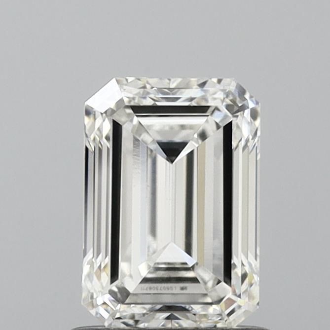 1.1 ct lab-grown Emerald Diamond