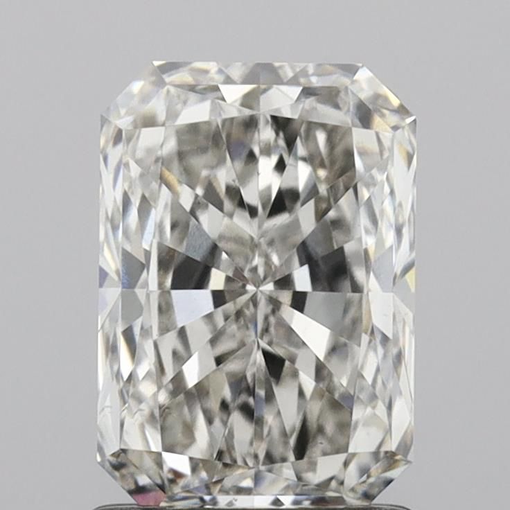 1.54 ct lab-grown Radiant Diamond