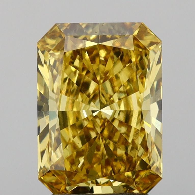 2.79 ct Radiant diamond