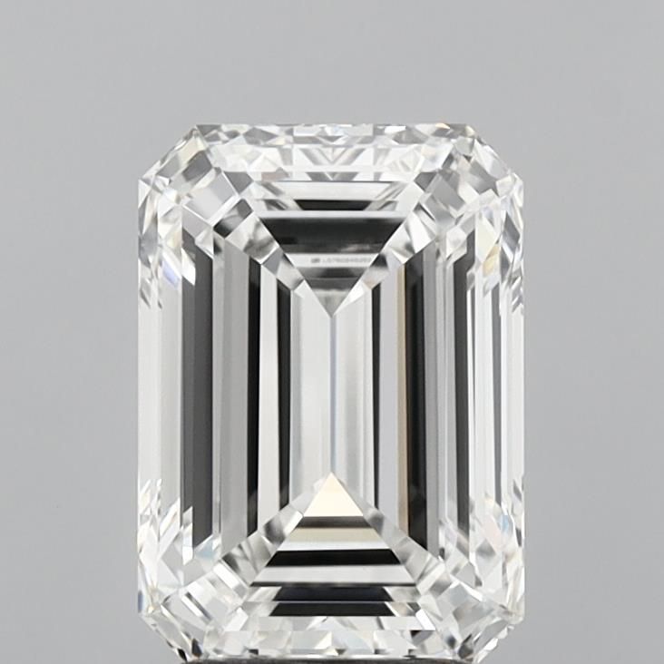3.06 ct Emerald diamond
