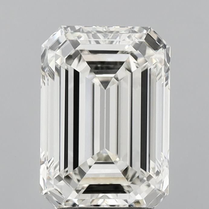 3.05 ct Emerald diamond
