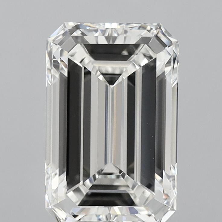3.06 ct Emerald diamond
