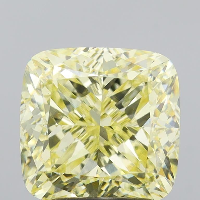 3.03 ct Cushion Modified diamond