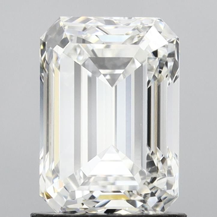 1.66 ct Emerald diamond