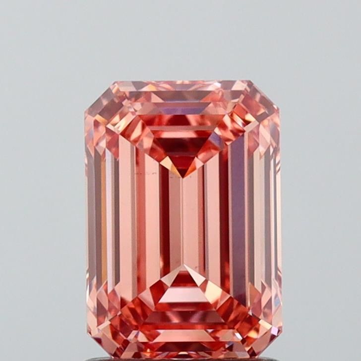 1.61 ct Emerald diamond