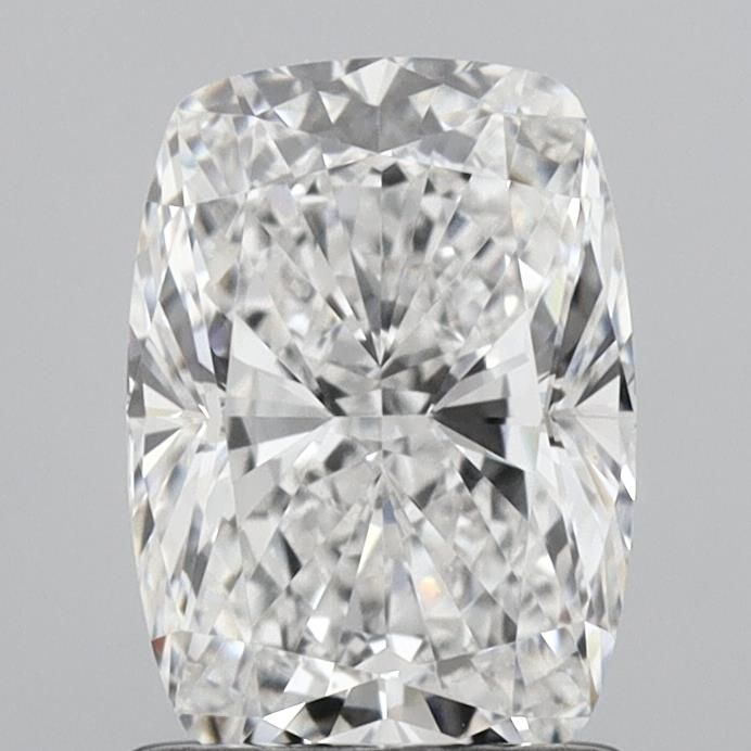 1.55 ct lab-grown Cushion modified Diamond