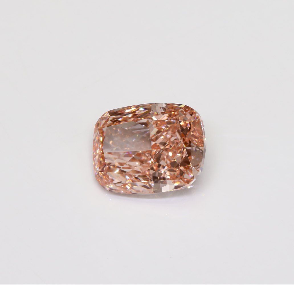 2.61 ct Cushion Modified diamond