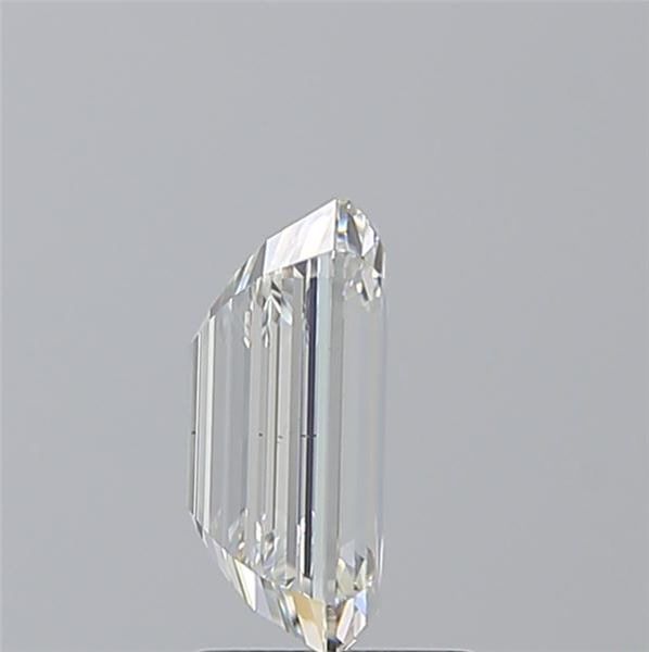 2.01 ct Emerald diamond