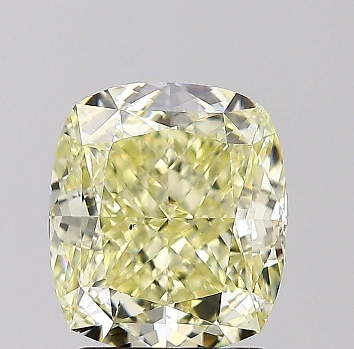 2.56 ct Cushion Brilliant diamond
