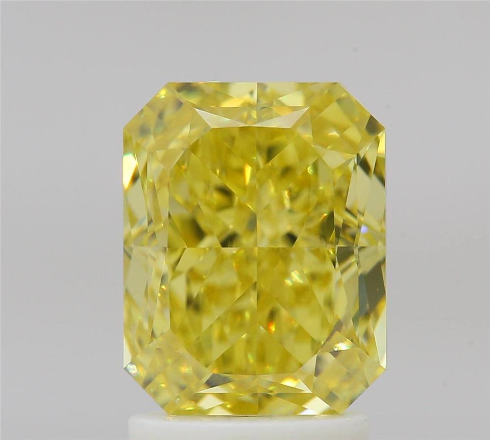 2.51 ct Radiant diamond