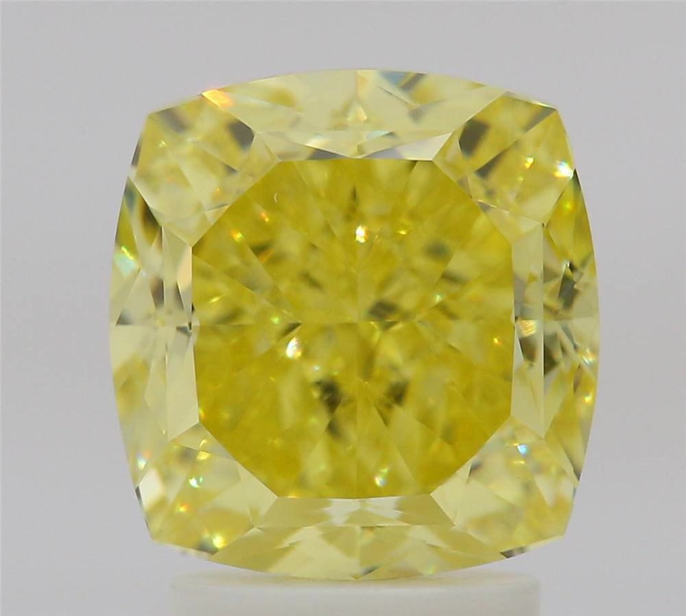3.36 ct Cushion Brilliant diamond