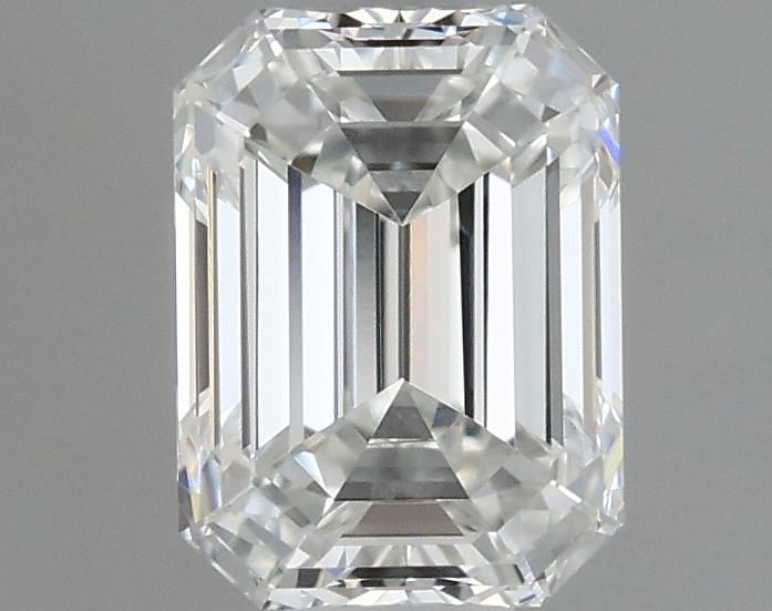 0.40 ct Emerald diamond
