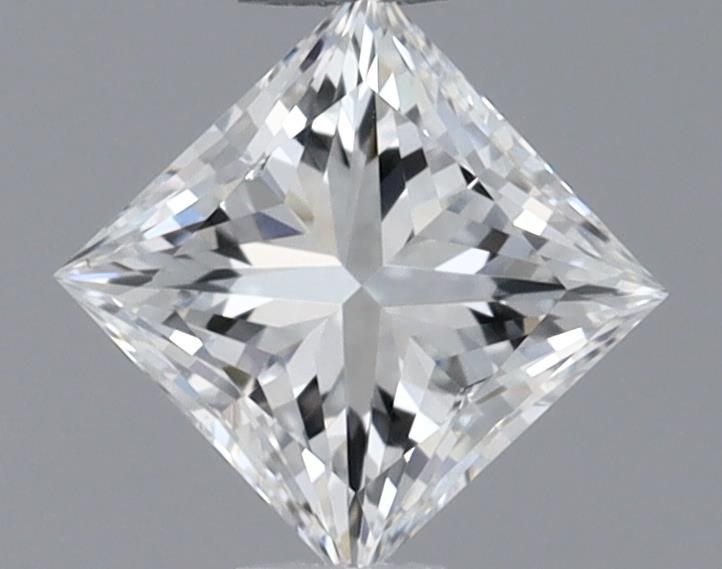 0.39 ct Princess diamond