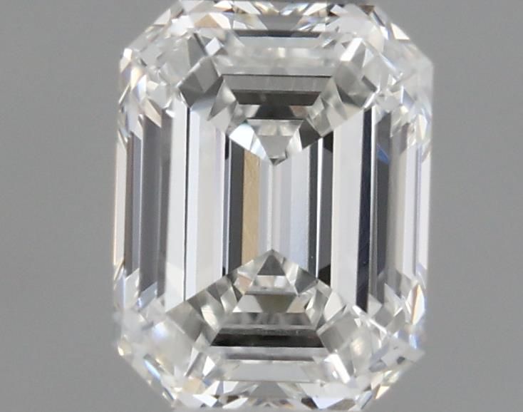 0.40 ct Emerald diamond