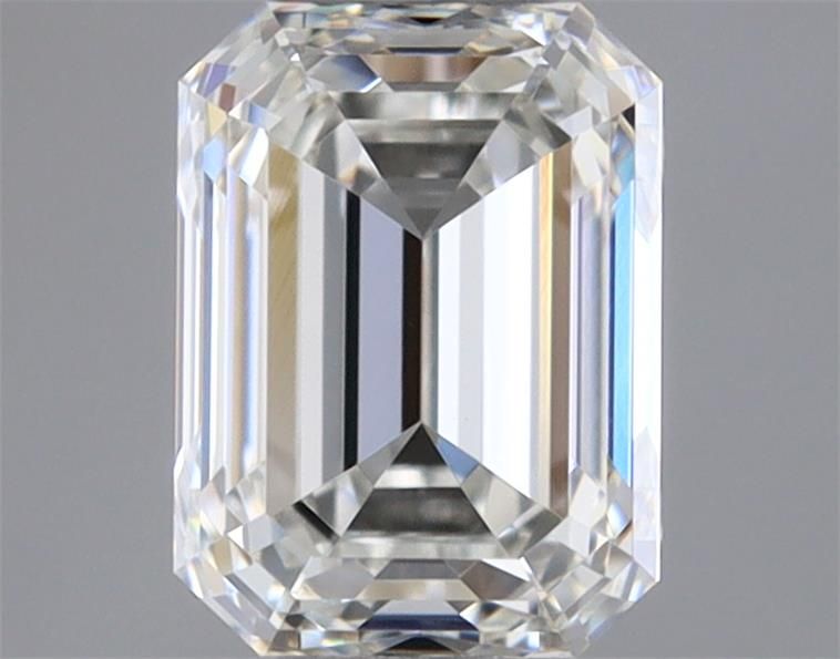 0.40 ct Emerald diamond