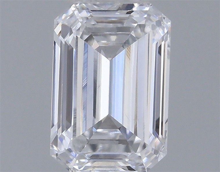 0.32 ct lab-grown Emerald Diamond