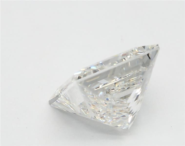 3.02 ct Princess diamond
