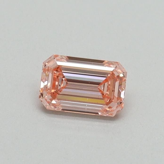 0.31 CT Fancy Intense Pink EMERALD
