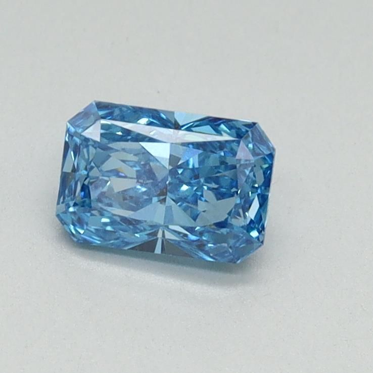 0.51 ct lab-grown Radiant Diamond