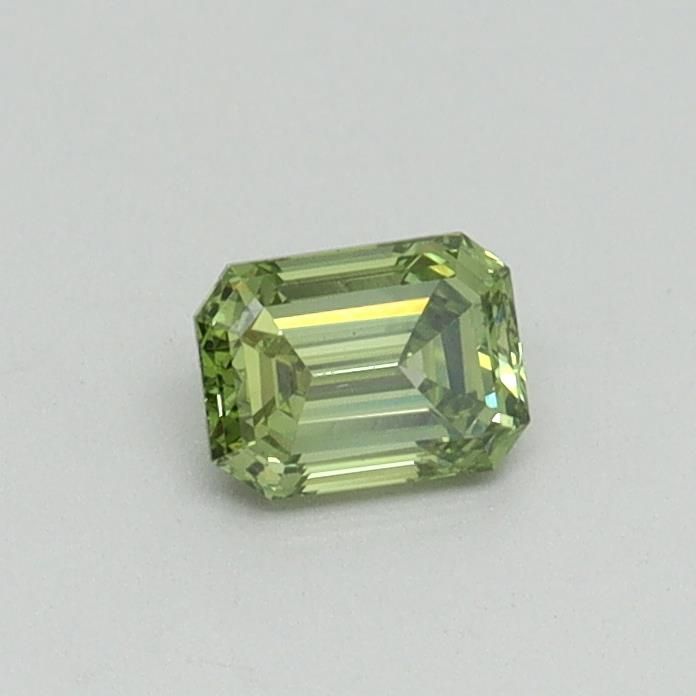 0.3 ct lab-grown Emerald Diamond