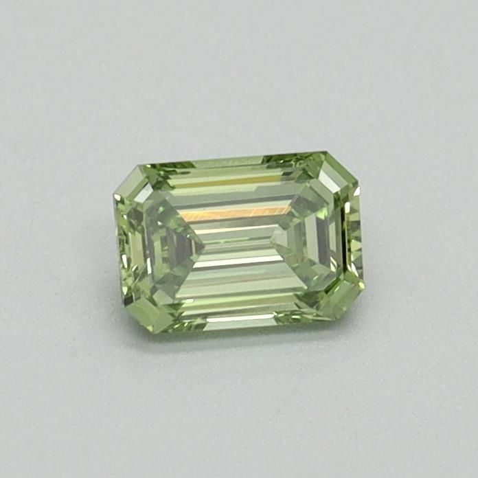 0.32 CT Fancy Vivid Green EMERALD