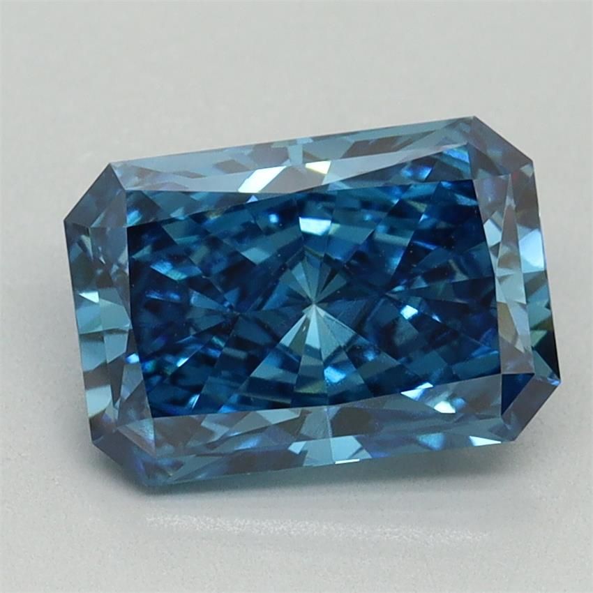 1.96 ct Radiant diamond