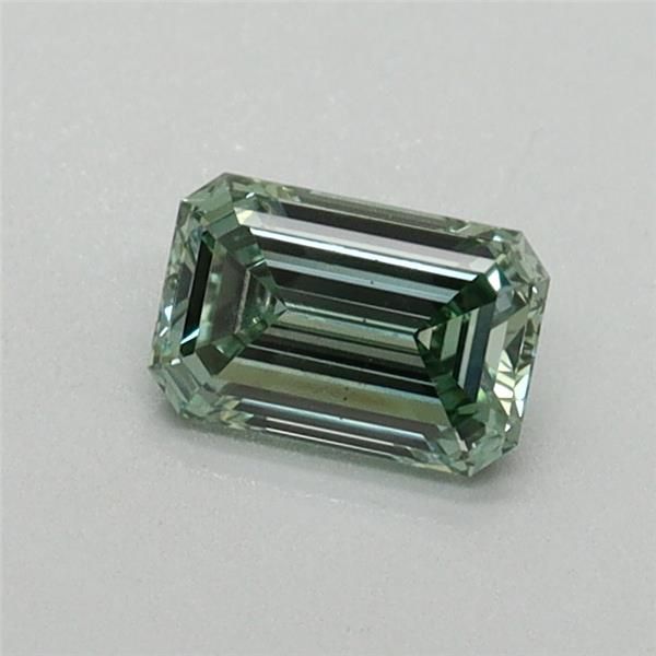0.42 CT Fancy Vivid Green EMERALD