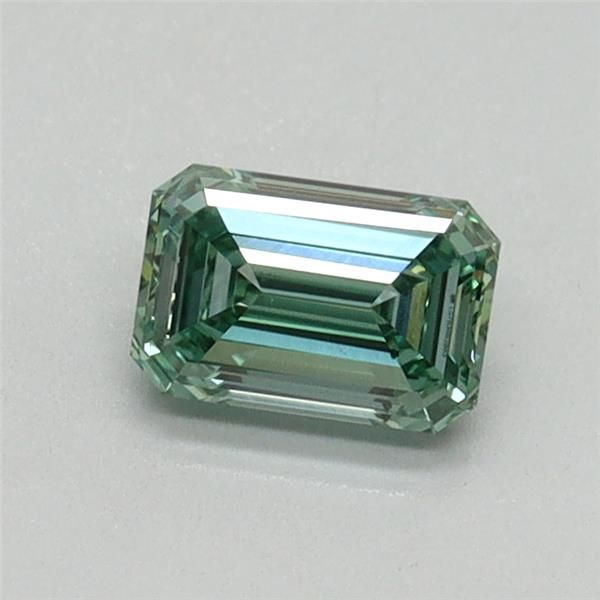 0.48 CT Fancy Vivid Green EMERALD