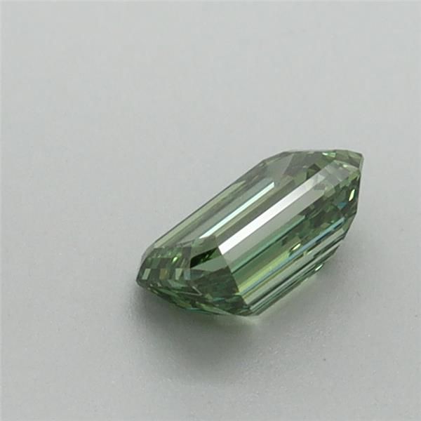 0.45 CT Fancy Vivid Green EMERALD