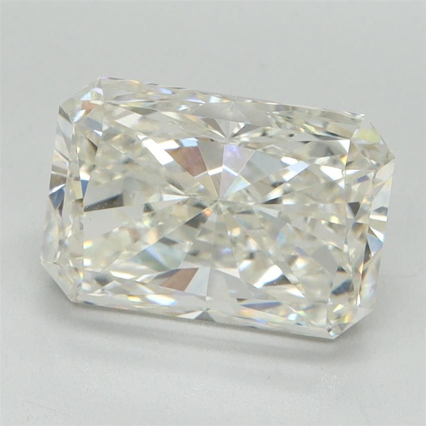 3.07 ct Radiant diamond