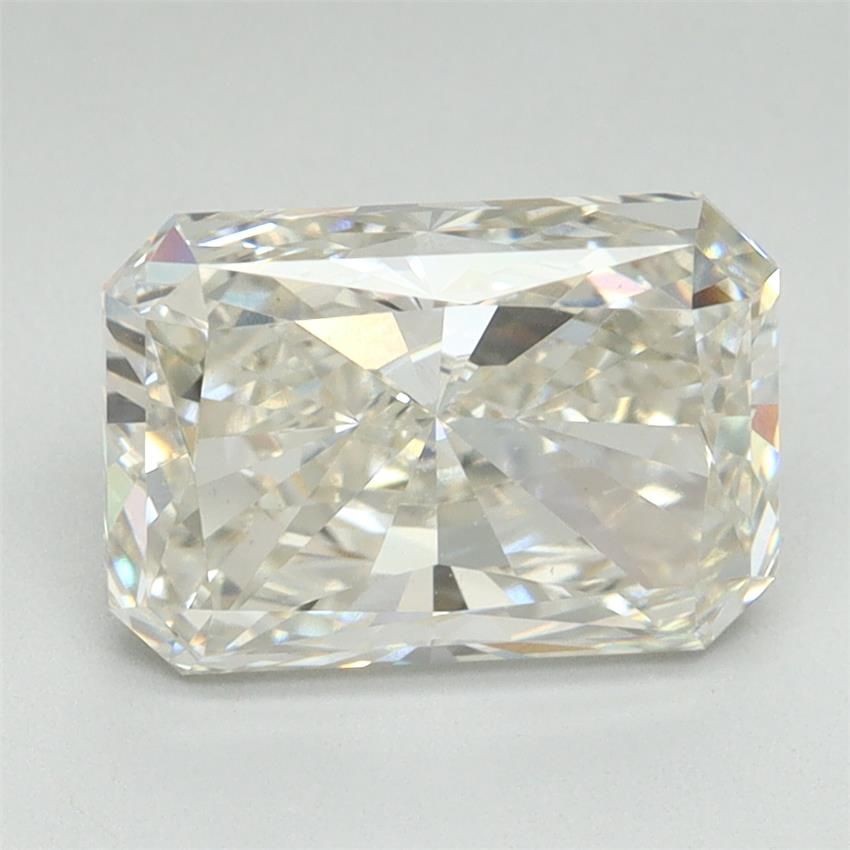 3.12 ct Radiant diamond
