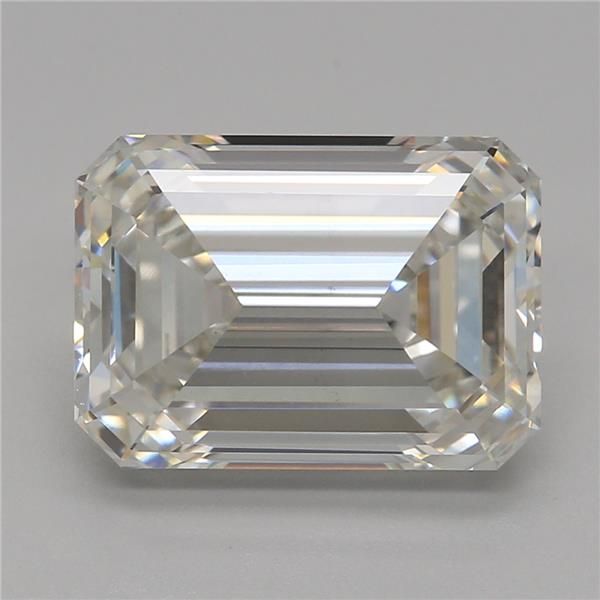 3.05 ct Emerald diamond