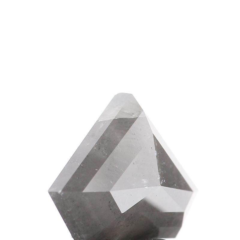 Diament 3.67 ct Salt and Pepper/I3