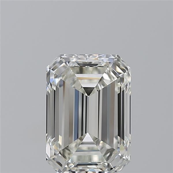 3.01 ct Emerald diamond