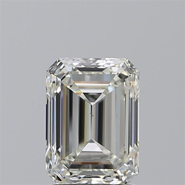 2.01 ct Emerald diamond