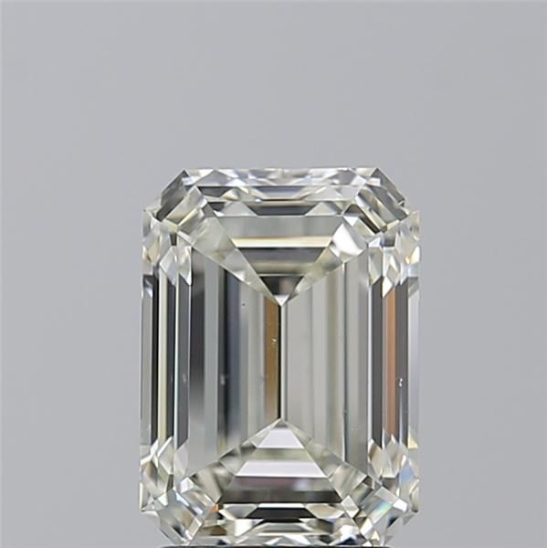 3.01 ct Emerald diamond